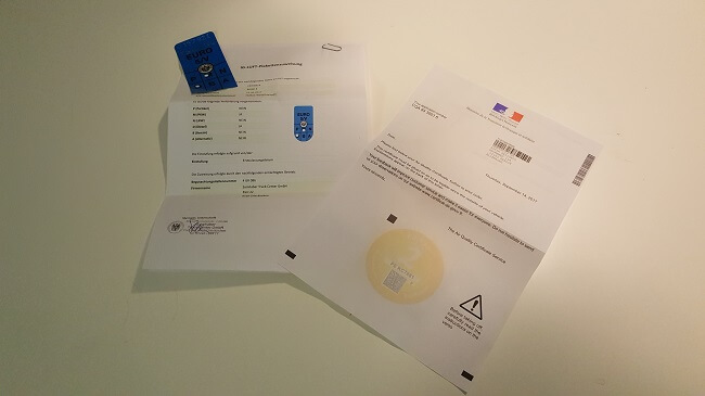 Österreichisches Umwelt-Pickerl und französische Air Quality Certificate